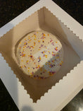Load image into Gallery viewer, Oat Carrot Signature Pup Cake